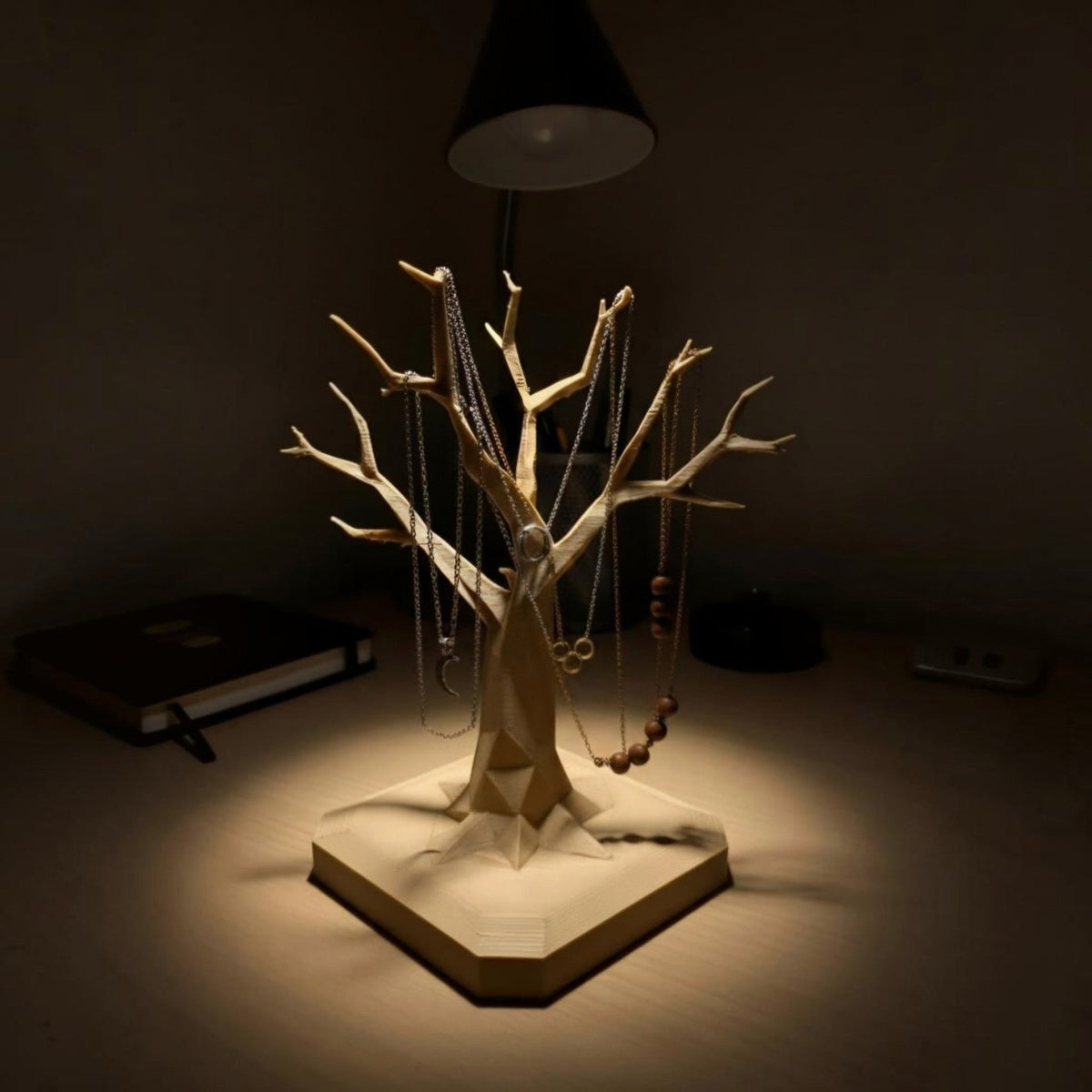 Jewellery Tree, 3D-printed jewellery stand by nFusion